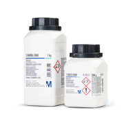 Merck brand boric acid laboratory glass with information and product identifiers on it